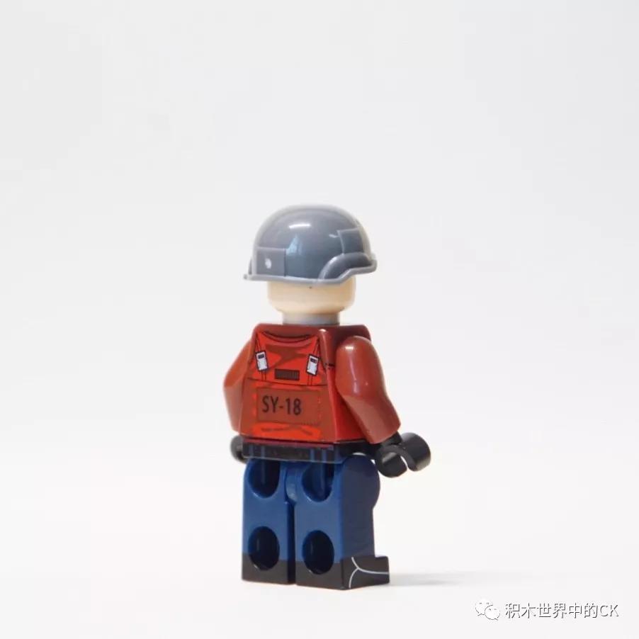 乐高航天母舰，探索星际之旅的价格与价值，乐高航天母舰，星际之旅的价格与价值探索