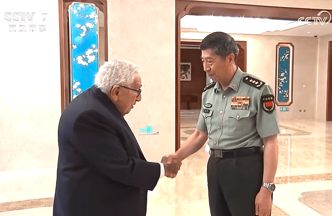 李常福个人简历，一位杰出的防长，李常福个人简历，杰出防长之路
