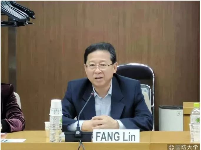 国防部长与省长，职责、权力与地位的探讨，国防部长与省长，职责、权力与地位之探讨