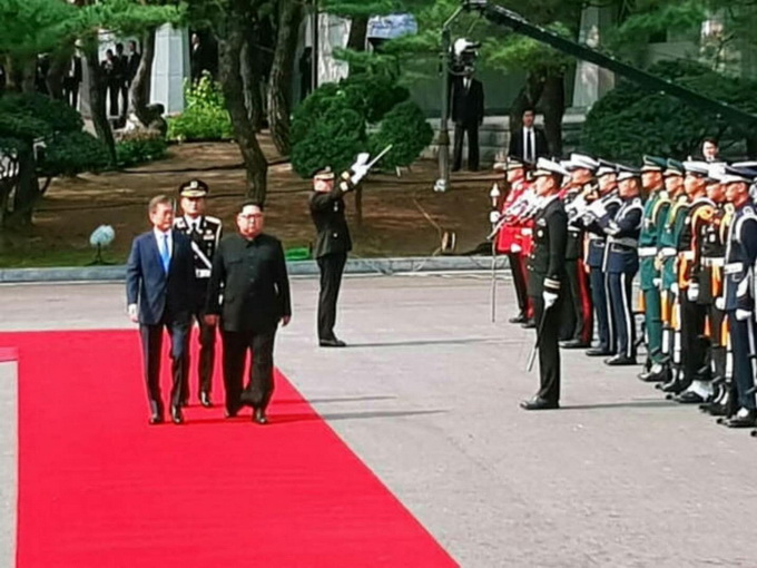 韩国三军仪仗队视频，展现军容与民族精神，韩国三军仪仗队展示，军容威武，民族精神熠熠生辉