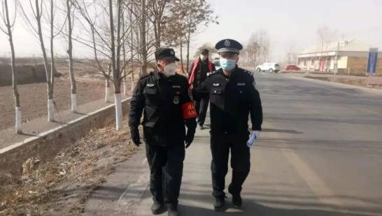 武警着装，军装还是警服？解析与探讨，武警着装解析与探讨，军装与警服的差异与探讨