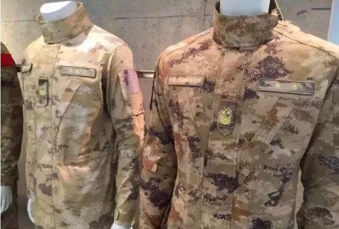 关于星空迷彩服，能否随便穿？，星空迷彩服穿着规定解析，非特定场合下能否随意穿着？