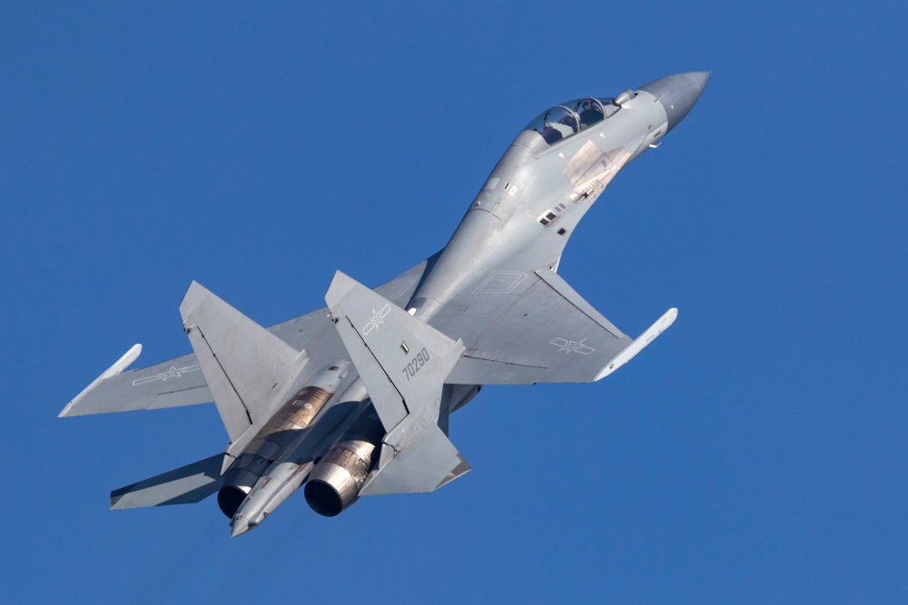 印度人眼中的歼-16,空中力量的新标杆,印度视角下的歼-16,空中力量新标杆