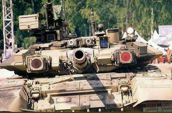 T90与96A，两款主战坦克的对比与探讨，T90与96A主战坦克对比，性能、特点分析探讨