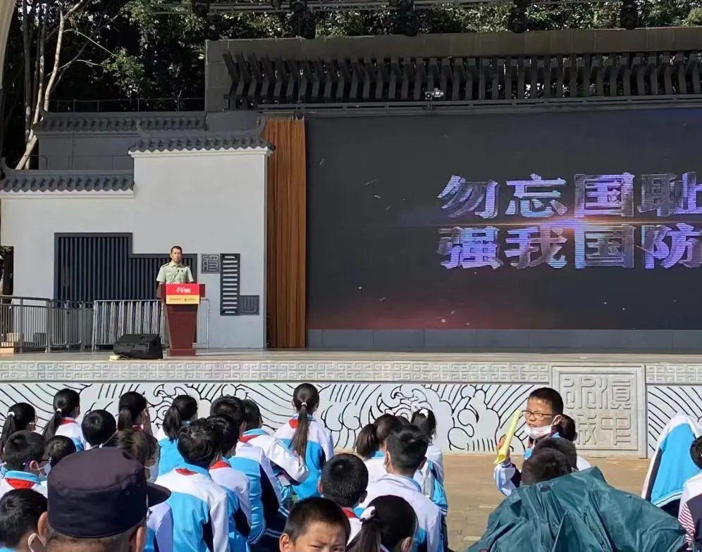 国防教育知识应知应会，重要性及其内容解析，国防教育知识解析，重要性、内容与应知应会要点