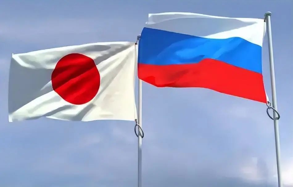 俄罗斯与日本之间的紧张局势分析，是否会发生军事冲突？，俄罗斯与日本关系紧张局势分析，军事冲突的可能性探讨
