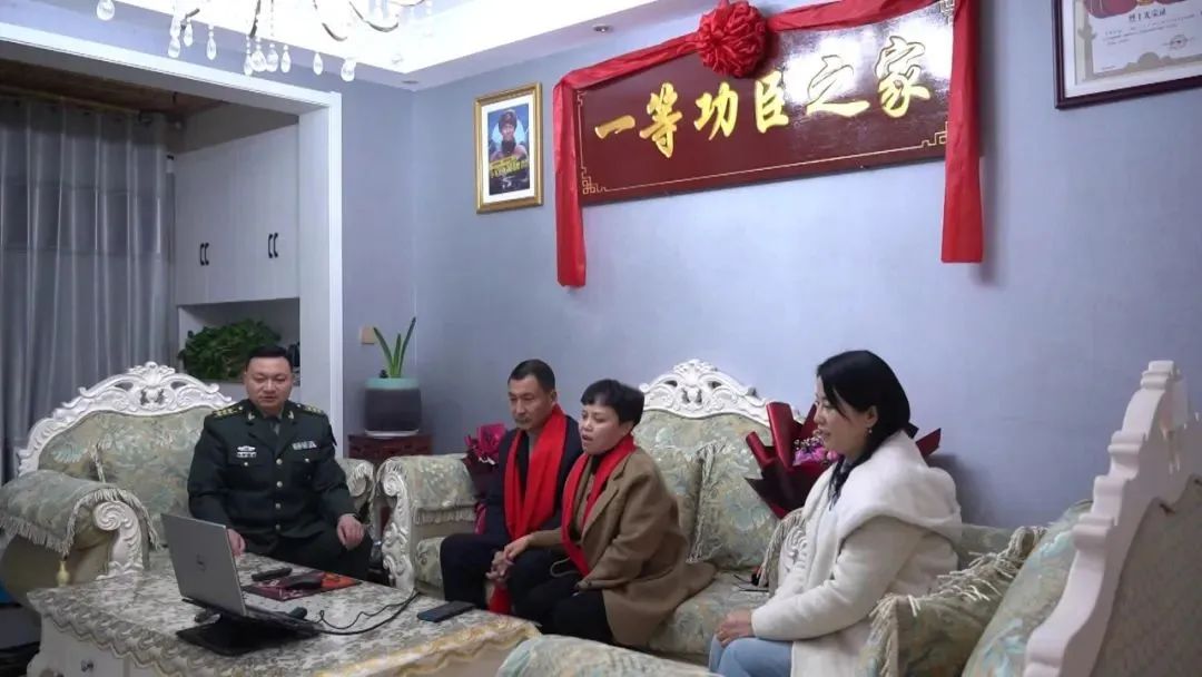 财经 第625页