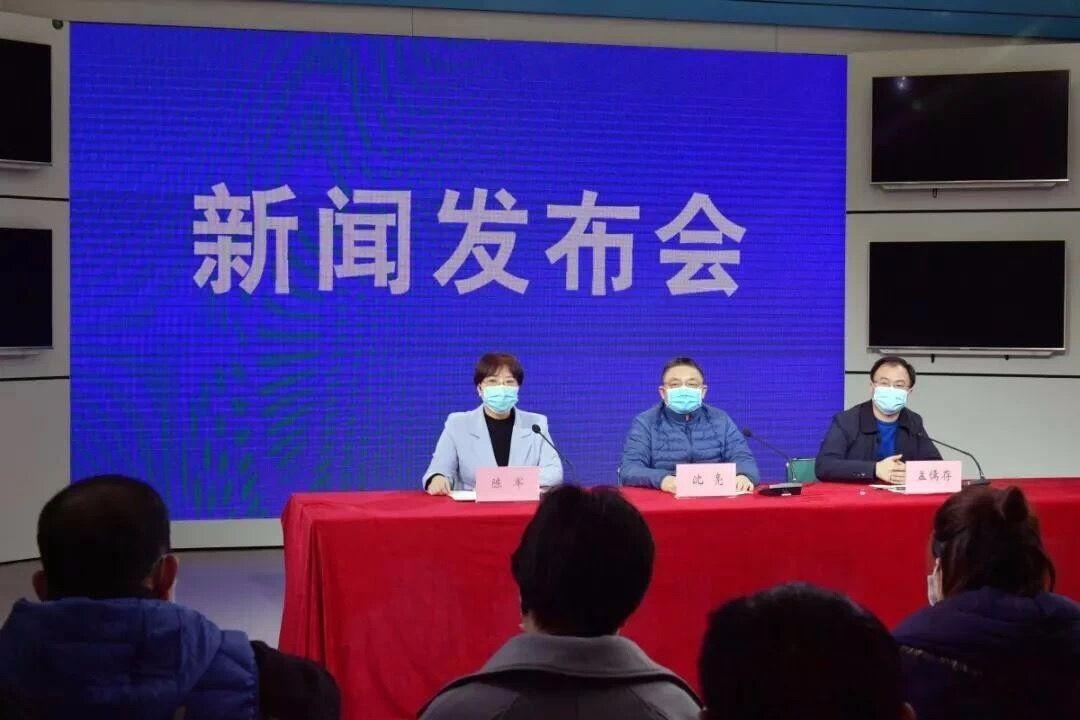 新闻发布会是一种重要的信息传播媒介，新闻发布会，重要信息传播媒介的聚焦点