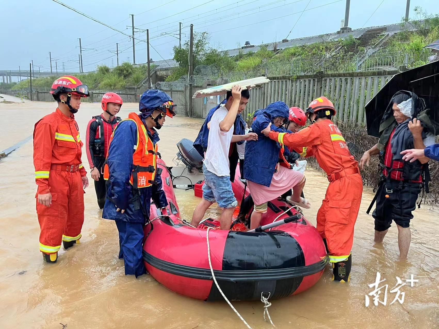 揭秘十四集团军直属侦察营，精英之师的先锋力量，揭秘十四集团军直属侦察营，精英之师的先锋力量传奇