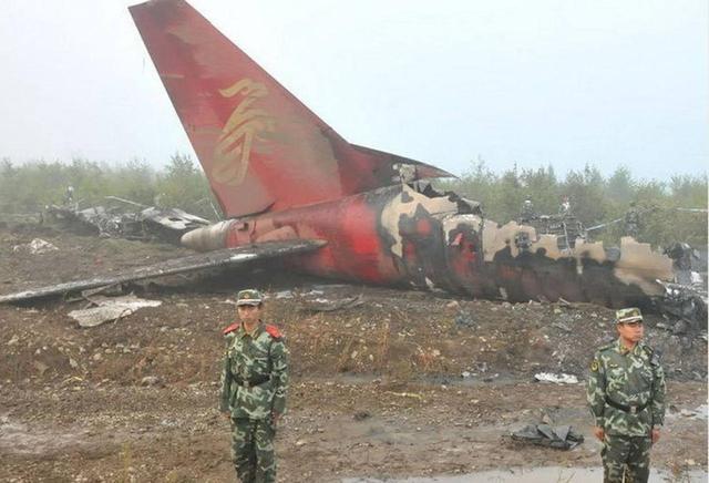 空警200两次空难事故，挑战与反思，空警200两次空难事故，挑战与反思的启示