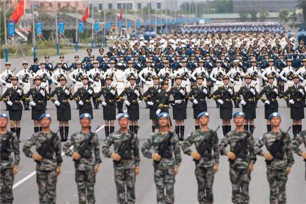 国庆70周年阅兵，4K视觉盛宴的震撼展现，国庆70周年阅兵，4K视觉盛宴震撼展现中国力量