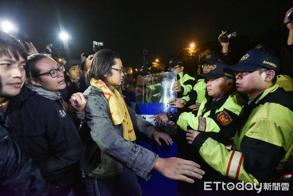 近期台湾发生的大事件，深度解析与影响，台湾大事件深度解析及其影响