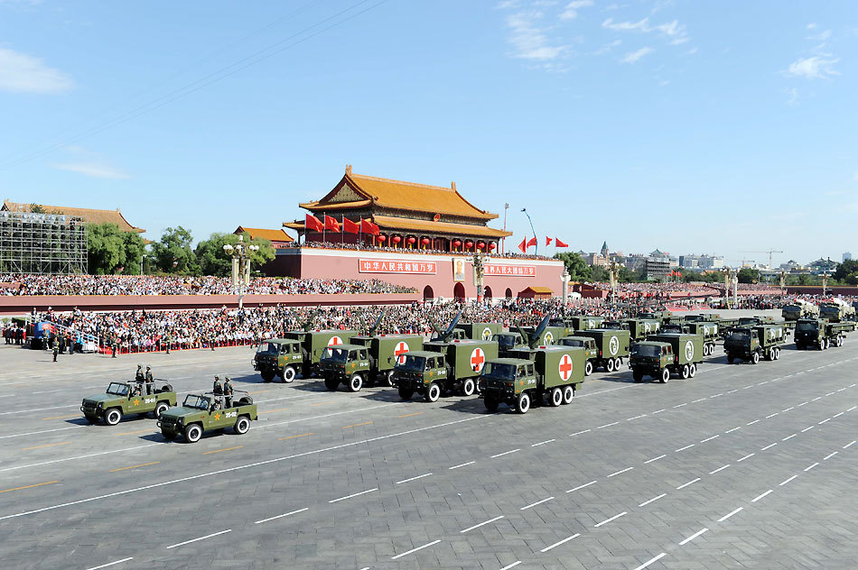 庆祝辉煌历程，回顾阅兵盛况，探寻历史足迹——纪念某年庆祝中华人民共和国成立60周年阅兵盛典，纪念某年庆祝中华人民共和国成立60周年阅兵盛典，辉煌历程回顾与探寻历史足迹的庆典活动