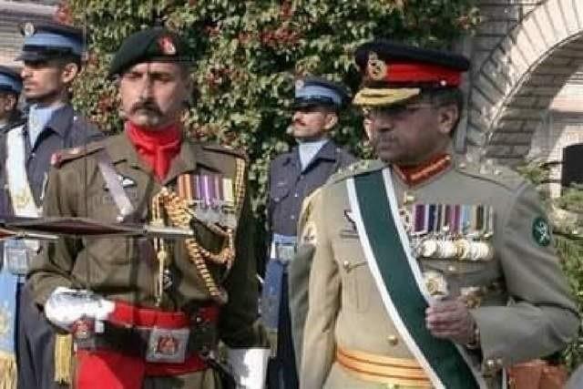 中巴军事合作的深度解析,中巴军事合作的深度探讨与解析