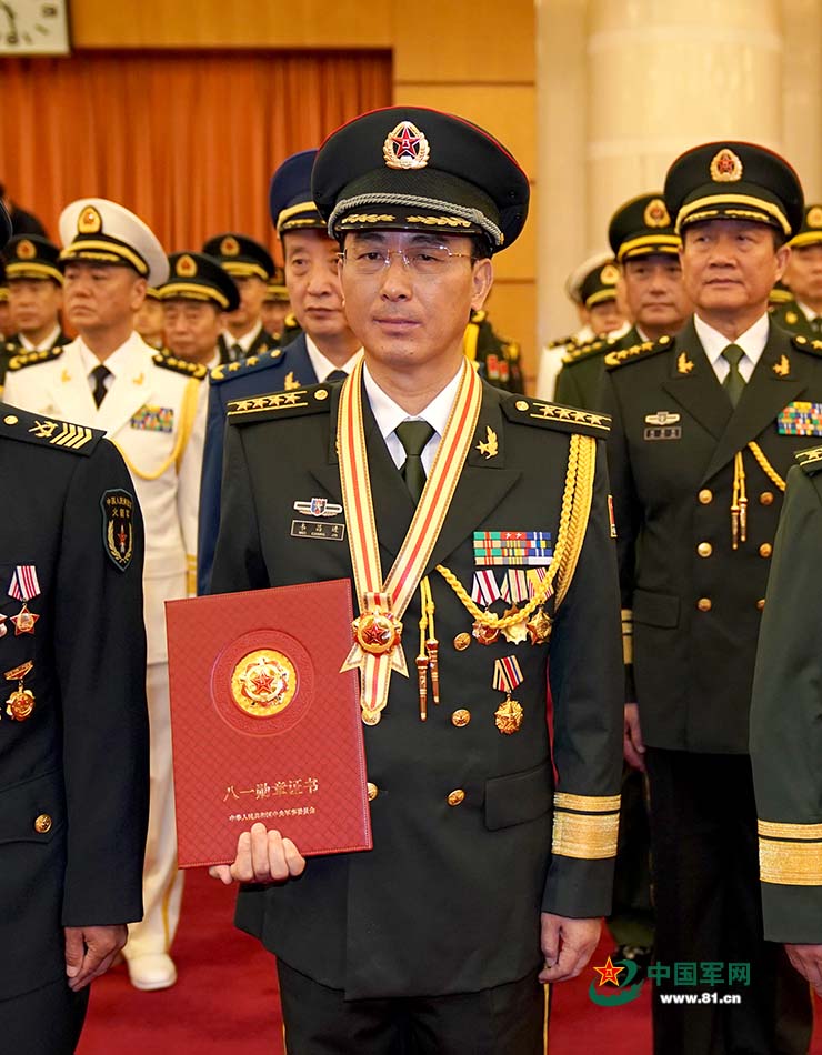 八一勋章颁授仪式，荣耀与责任的庄严时刻，八一勋章颁授仪式，荣耀与责任的交汇时刻