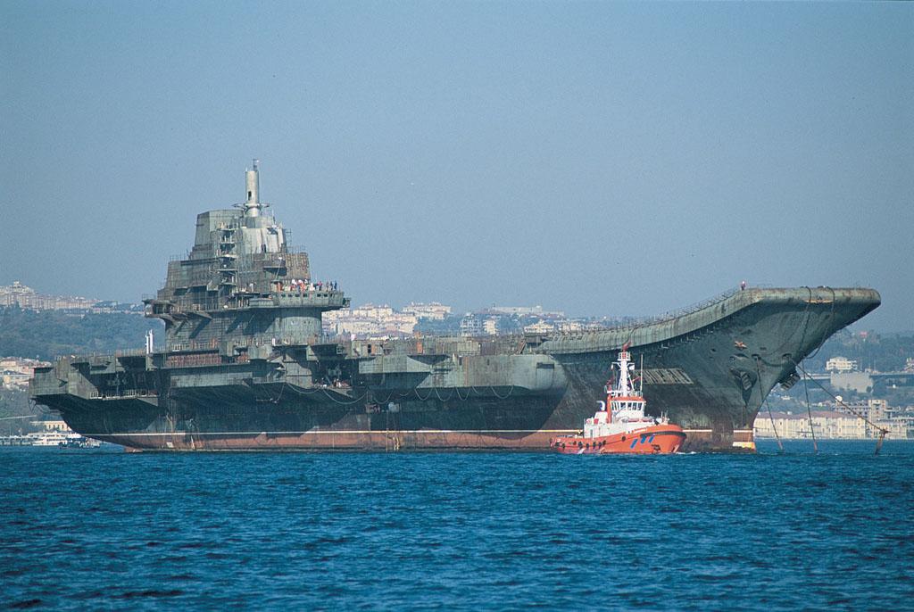中国舷号001，历史与未来的交汇点，中国舷号001，历史与未来的交汇点