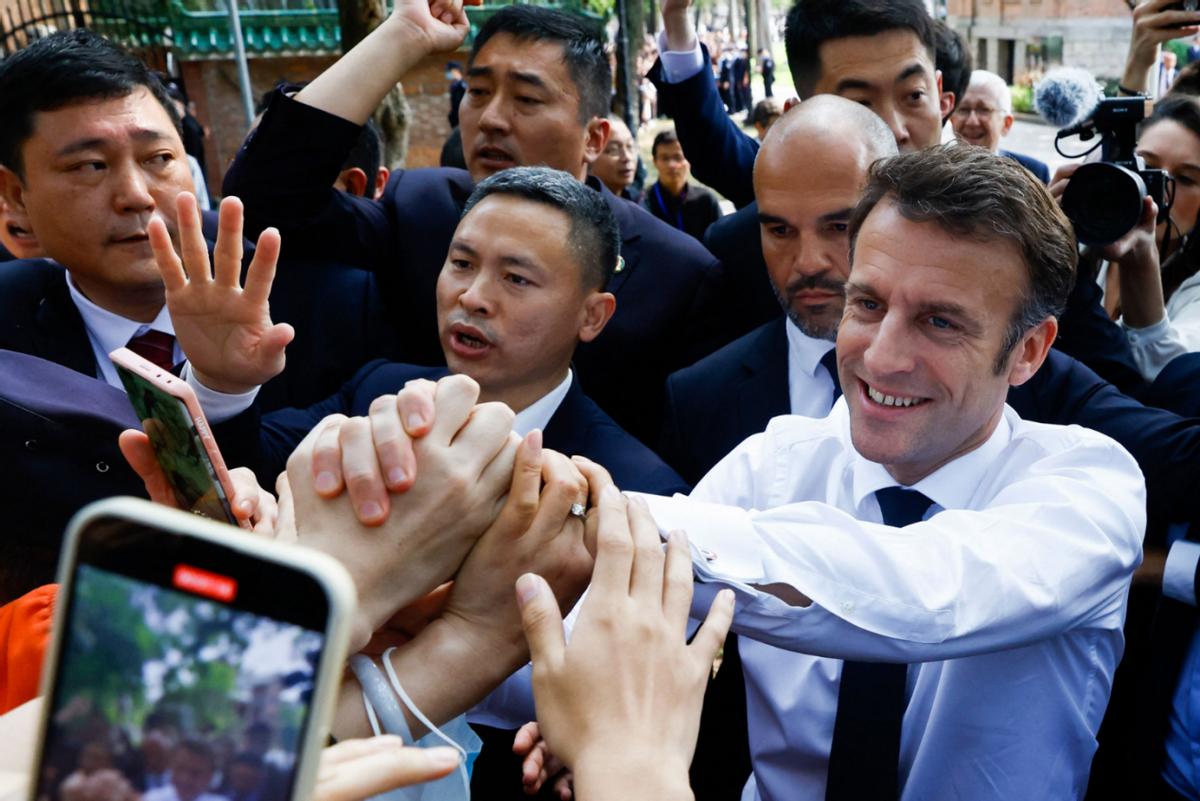 俄罗斯潜艇与美国潜艇对撞，冷战时代的惊险瞬间，冷战时代的惊险瞬间，俄罗斯潜艇与美国潜艇对撞揭秘
