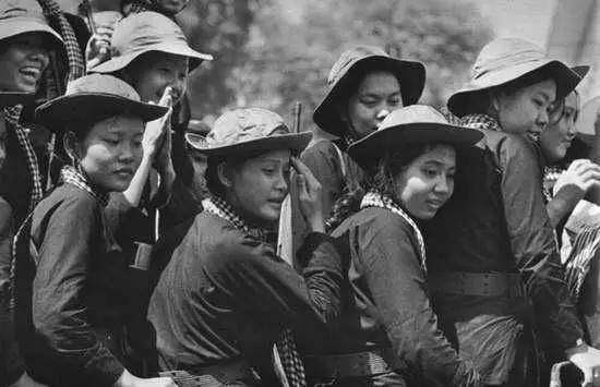 中国女兵在越南，一段值得铭记的历史故事（三级完整版），中国女兵在越南，一段值得铭记的历史传奇