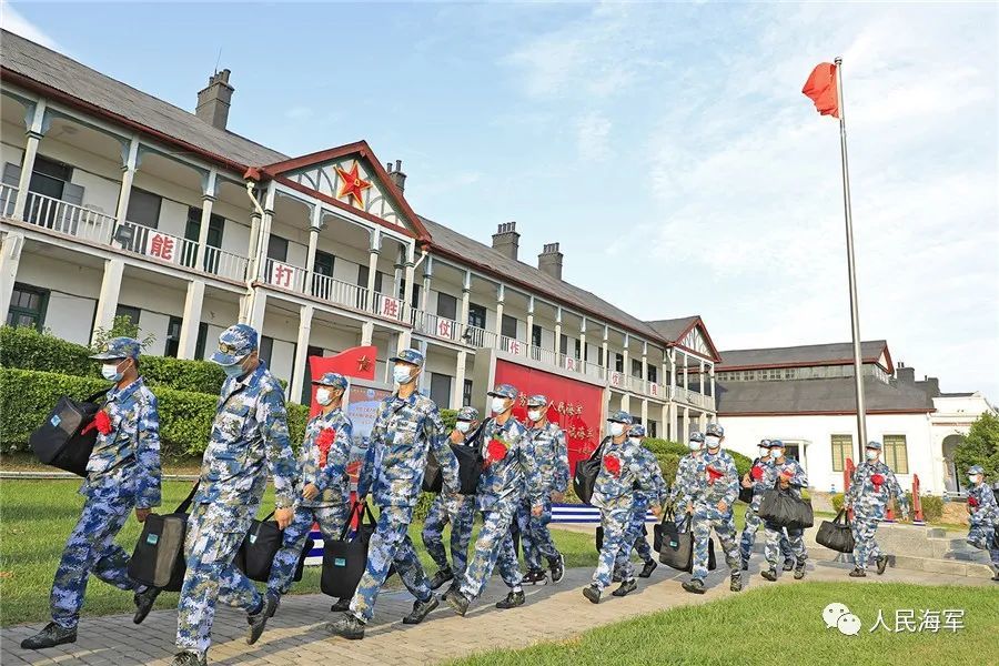 海军勤务学院，培养卓越后勤兵的关键学府，海军勤务学院，卓越后勤兵培养的摇篮