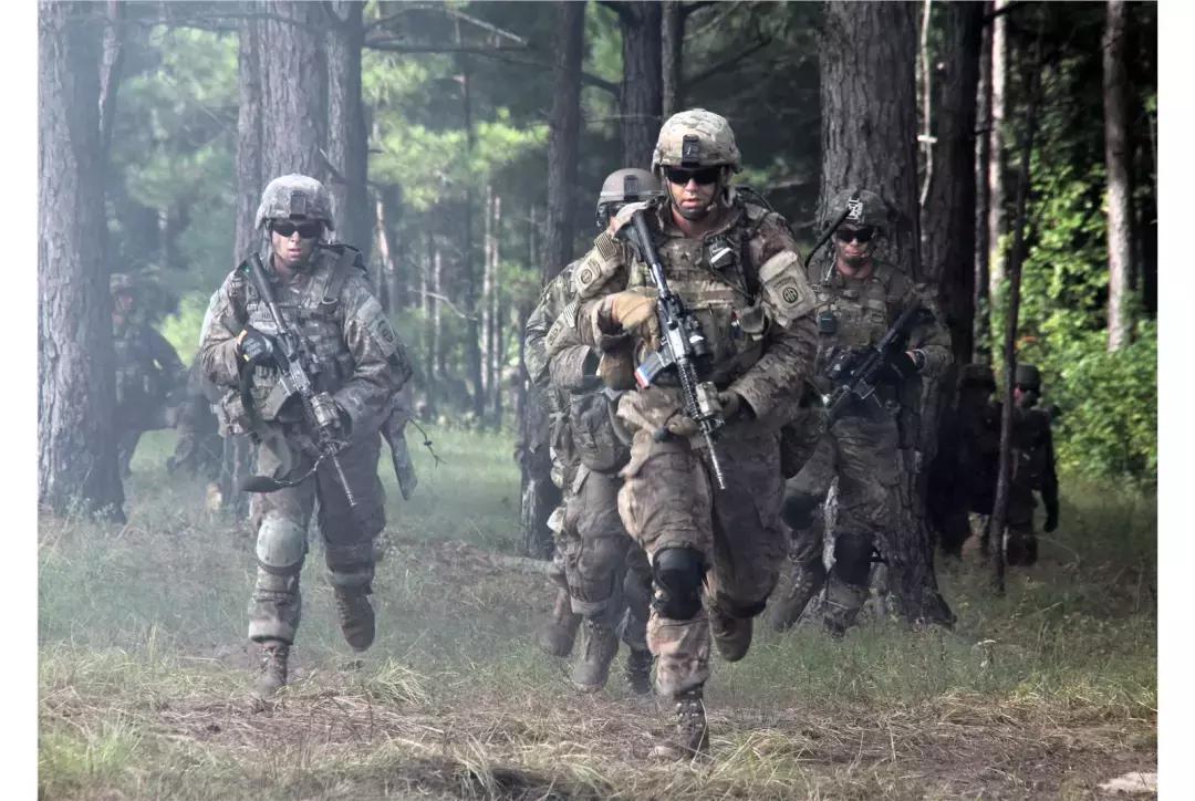 美国士兵装备费用深度解析，美国士兵装备费用全面剖析