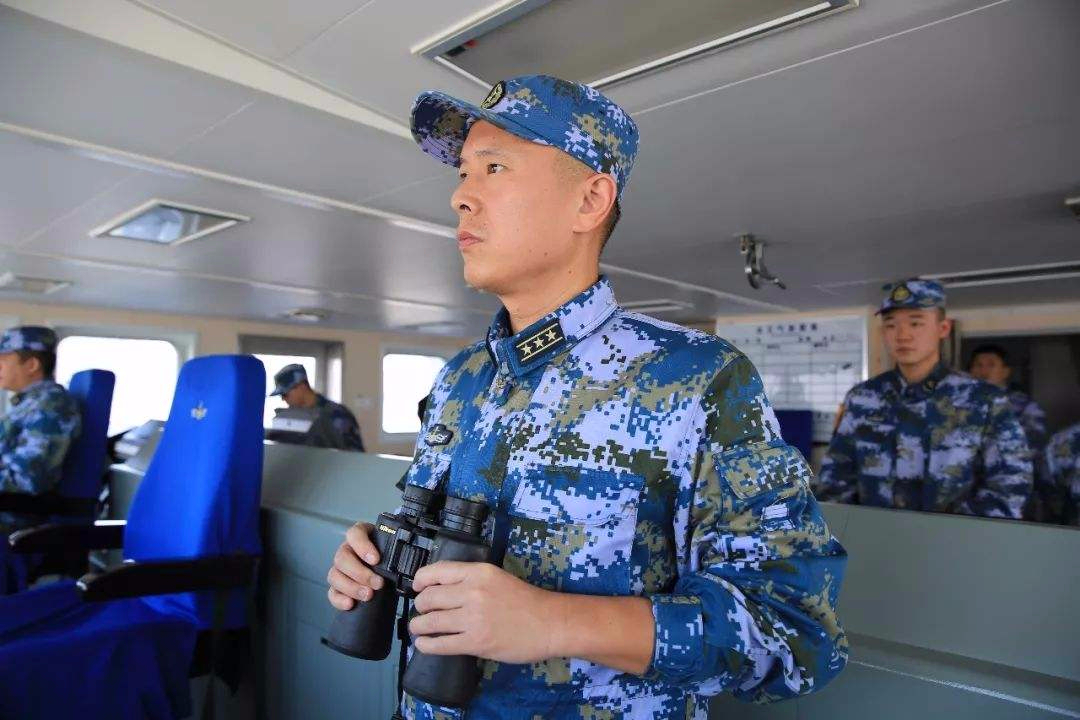 辽宁舰舰长相当于何级别官员？深度解析中国海军舰艇长职务等级，辽宁舰舰长职务等级深度解析，海军舰艇长职务等级与官员级别探究