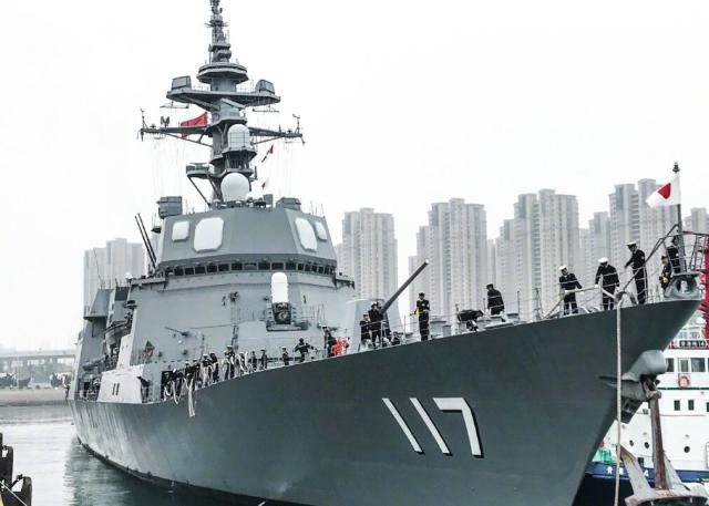 海军70周年阅舰式详细介绍，海军70周年阅舰式盛大阅兵，盛况空前，彰显海军力量