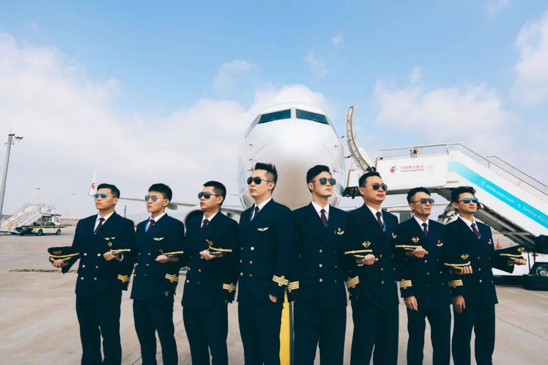 民航招飞，探索飞翔的梦想之旅，民航招飞，启航飞翔梦想之旅