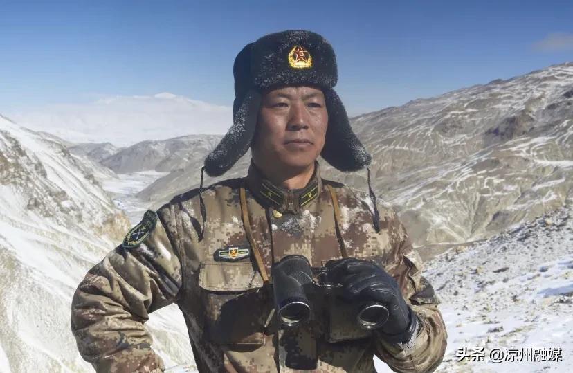 祁发宝的人物评价，钢铁之师的杰出代表，祁发宝，钢铁之师的杰出代表，英勇无畏的杰出军人