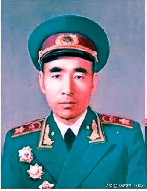 中国人民解放军军旗图片大全，荣耀与力量的象征，中国人民解放军军旗图片大全，荣耀与力量的永恒象征