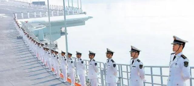 揭秘中国海军的骄傲，揭秘中国海军首艘航母舰船辽宁舰——记中国海军辽宁舰的传奇故事与深远影响（即关键词为辽宁舰），中国海军首艘航母辽宁舰，传奇故事与深远影响揭秘
