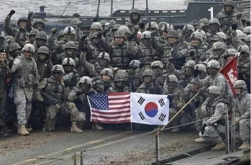 最新韩国军事视频，揭示韩国军事力量的现代化步伐，韩国军事力量现代化步伐揭秘，最新军事视频公开亮相
