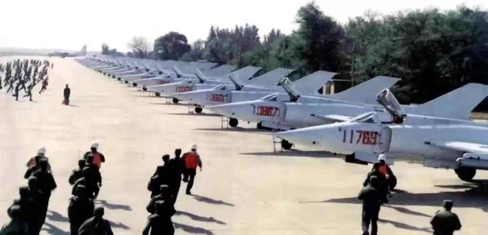 A-10攻击机的独特特点，A-10攻击机的独特特性解析