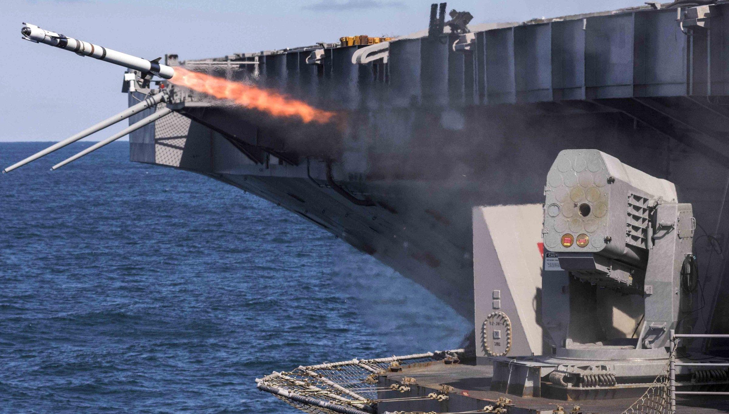 死光武器，起源与探索，死光武器的起源与探索之旅