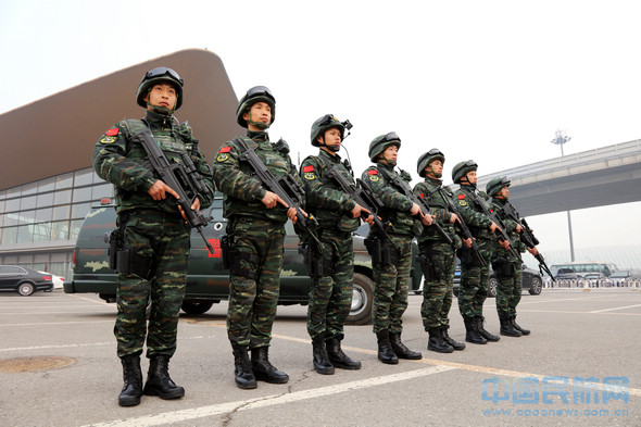中国人民武装警察部队宣传片，英勇无畏，忠诚担当，中国人民武装警察部队宣传片，英勇无畏，忠诚担当的战士风采