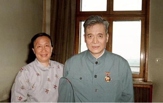 邓稼先与核事业的辉煌篇章，1986年的奋斗与贡献，邓稼先与核事业的辉煌篇章，1986年的奋斗与卓越贡献