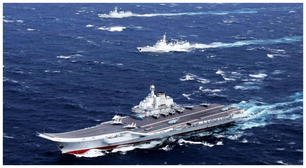 中国航母辽宁舰舰长——壮志凌云的海洋卫士，中国航母辽宁舰舰长，壮志凌云的海洋守护神