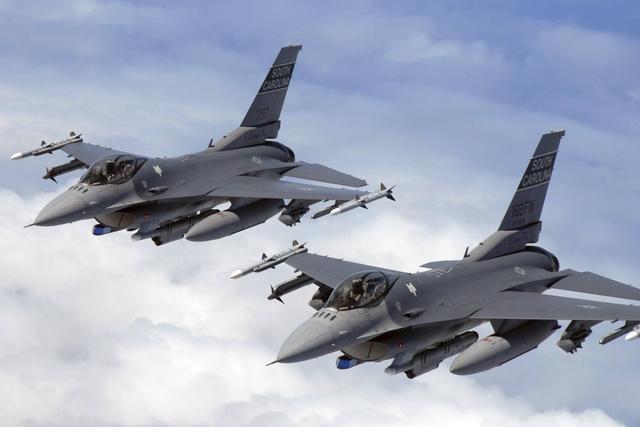揭秘F-16战斗机的起源与国家归属，揭秘F-16战斗机的起源与国家分布