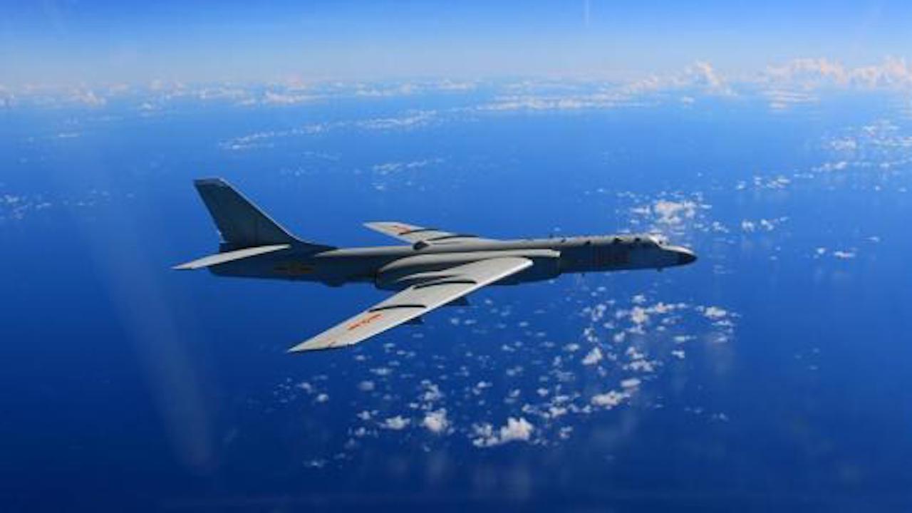 宋心之眼中的歼-20与F-22，究竟谁更厉害？，宋心之眼中的歼-20与F-22，谁更胜一筹？