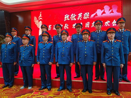 十个一等功可以当将军吗？——探究荣誉与晋升之路，荣誉与晋升之路，十个一等功能否助力成为将军？