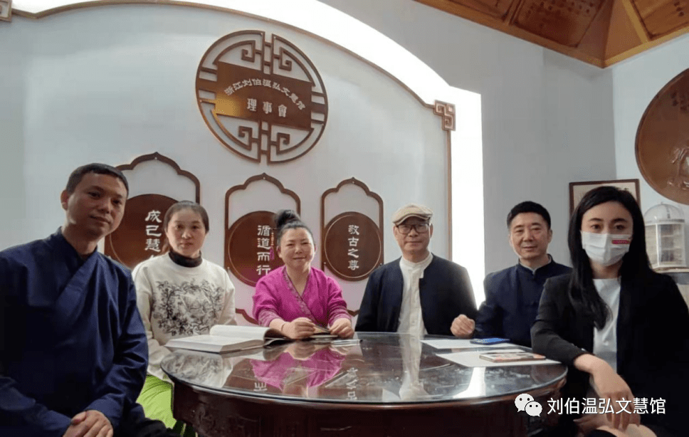 揭秘刘伯温期期准一肖的传奇故事与公开真相，刘伯温期期准一肖传奇故事背后的真相揭秘
