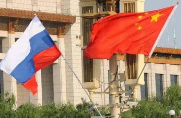 中方突然向俄罗斯提出交涉，深化合作与对话的重要性，中方强调深化合作与对话的重要性，向俄罗斯提出交涉之际呼吁加强双边关系合作与对话的重要性