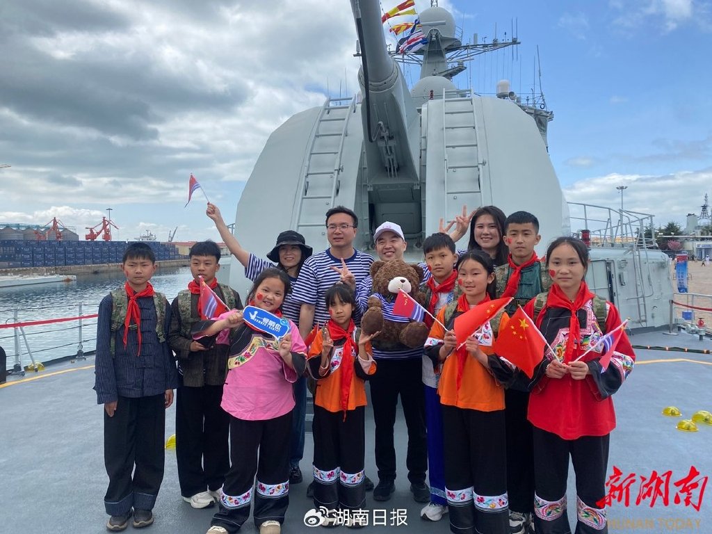 纪念人民海军成立75周年，辉煌历程与未来展望，纪念海军成立75周年，辉煌历程与未来展望