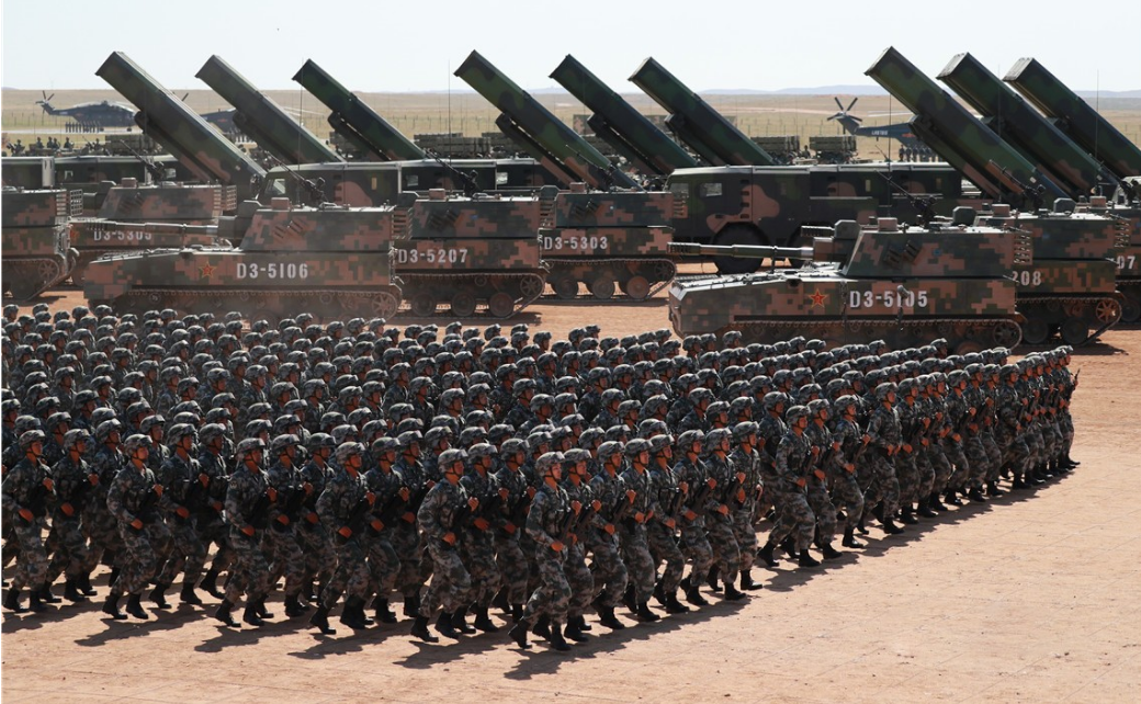 阅兵方阵都是由现役军人组成的吗？解析阅兵参与人员的多元构成，阅兵参与人员的多元构成解析，现役军人是否独揽方阵？