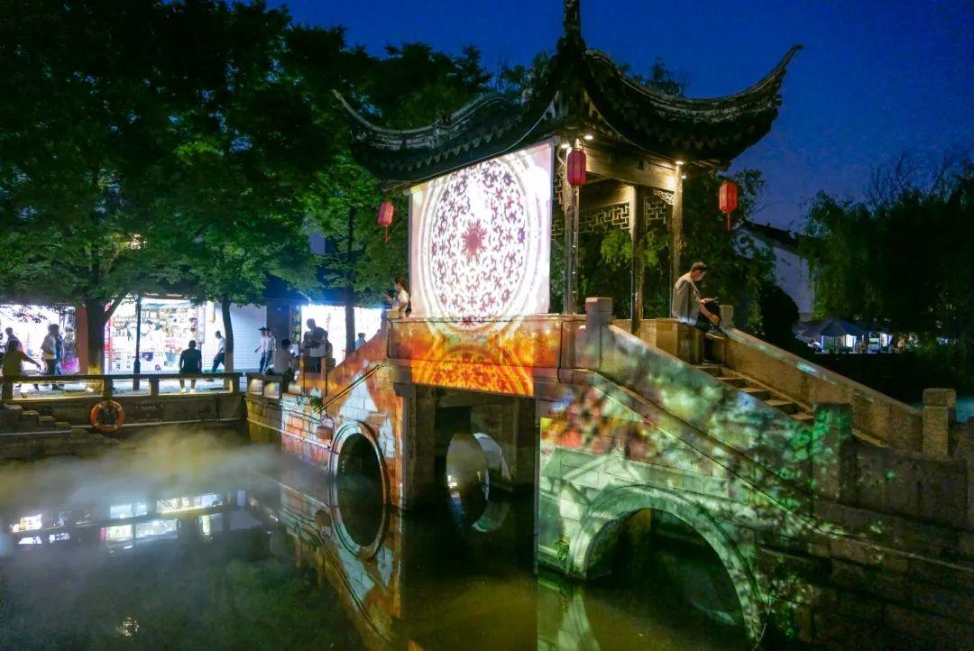苏州木渎今日重大新闻，历史古镇焕发新活力，文化与商业共融发展，苏州木渎古镇焕发新活力，文化与商业共融发展的重大新闻