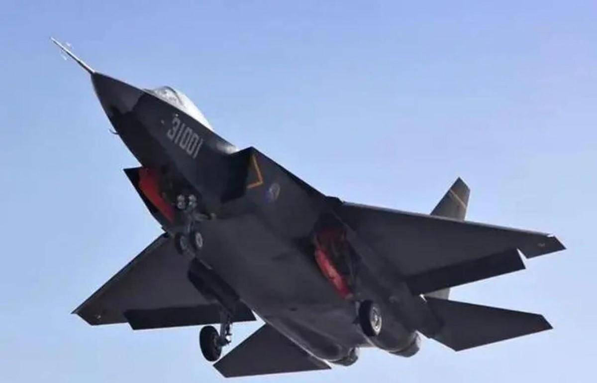 歼-35战斗机发动机深度解析,动力之源的探索,歼-35战斗机发动机深度探索,动力之源揭秘