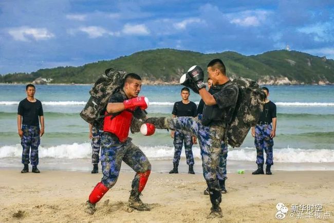 致敬中国海军，祝福之舟，扬帆远航，致敬中国海军，祝福之舟扬帆远航，捍卫海洋强国梦