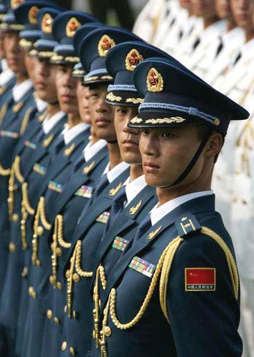 中国空军服装，历史演变与现代风采，中国空军服装的历史演变与现代风采展示