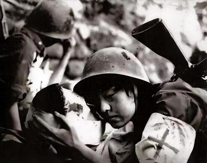 越南战争中的中国女兵照片，历史的见证与时代的印记，越南战争中的中国女兵照片，历史的见证，时代的印记