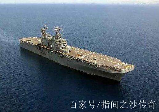 黄蜂级两栖攻击舰，多个起降点的设计与功能，黄蜂级两栖攻击舰，多起降点的设计与功能解析