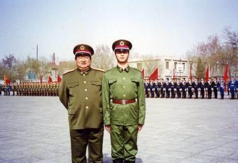 仪仗队大队历任队长，传承与荣耀的见证者，仪仗队大队历任队长，传承与荣耀的见证者